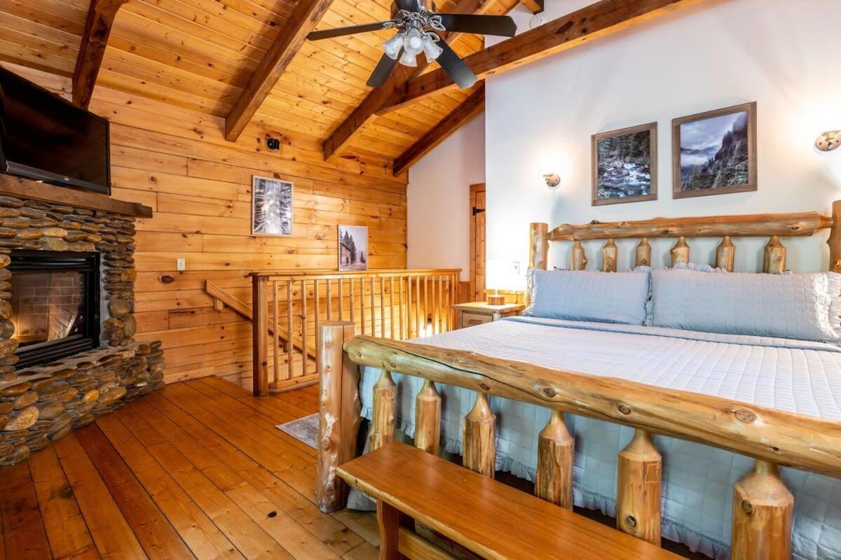 Quaint & Secluded Near Dollywood With Bbq&Hot Tub Villa Pigeon Forge Exterior photo